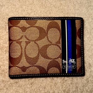 Coach Heritage Collection Passcase men’s wallet. NEW with tags.